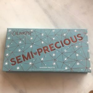 Colourpop Semi precious eye shadow palette